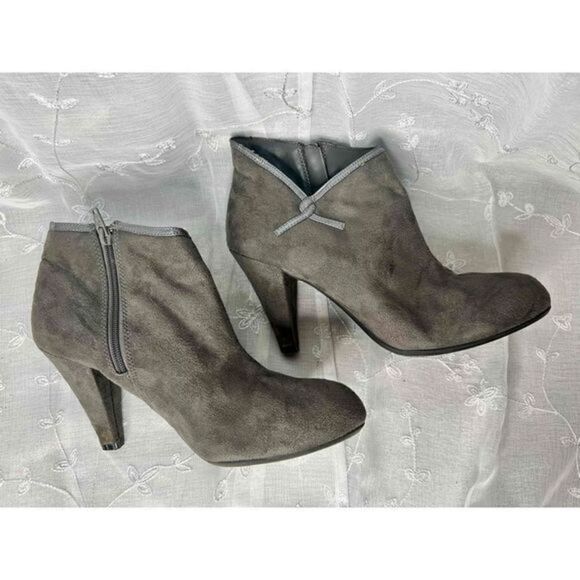 Predictions Women Black Heeled 4.5” Faux Suede Ankle Boots‎ US 11 bootie gray - Picture 6 of 9